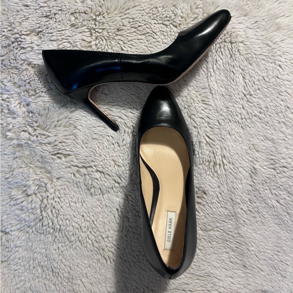 New Cole Haan Black Leather Stiletto Heels size 8.5